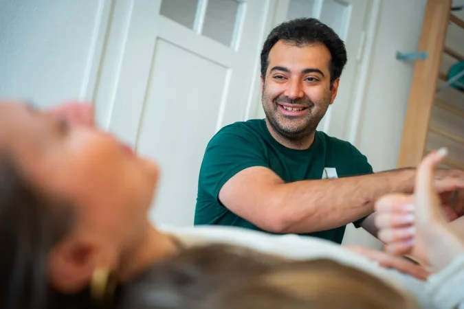 Elephys-physiotherapie-Schnelle-Bewerbung-24